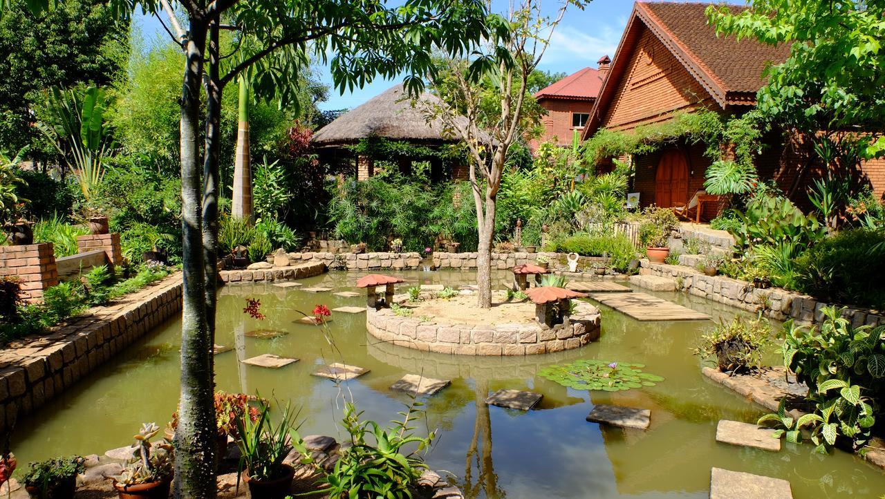 Eco Lodge Les Chambres Du Voyageur Antsirabe Ngoại thất bức ảnh