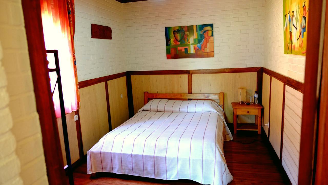 Eco Lodge Les Chambres Du Voyageur Antsirabe Ngoại thất bức ảnh